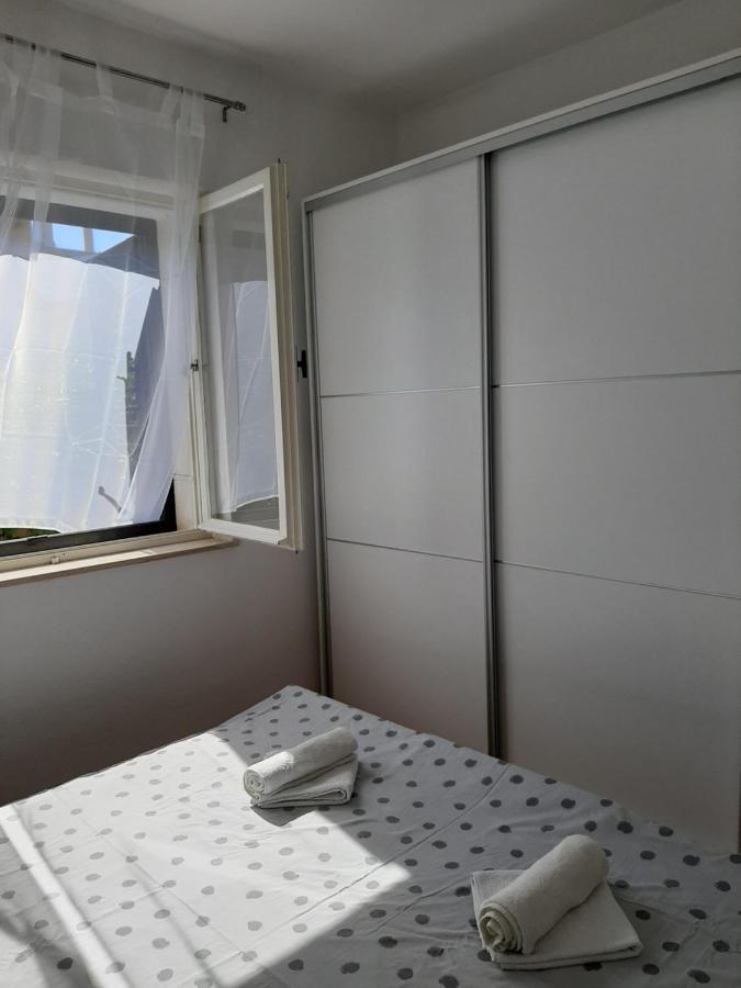 Giovanna - Spacious Lovely Apartment Supetar Ngoại thất bức ảnh