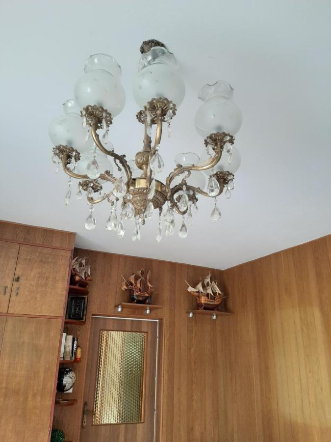 Giovanna - Spacious Lovely Apartment Supetar Ngoại thất bức ảnh