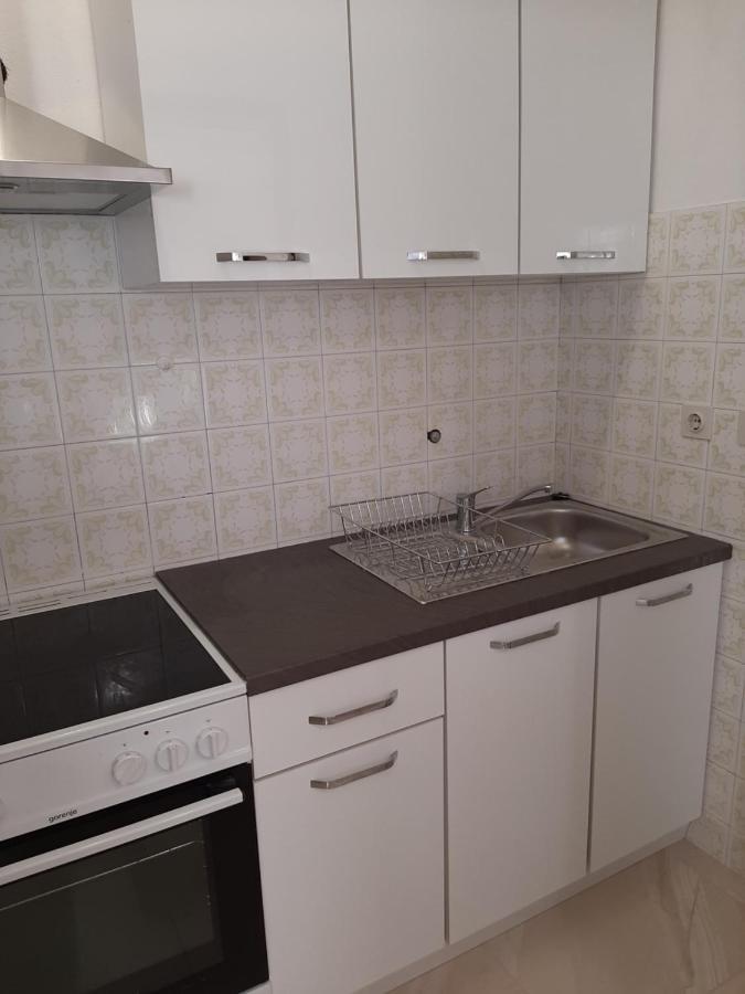 Giovanna - Spacious Lovely Apartment Supetar Ngoại thất bức ảnh